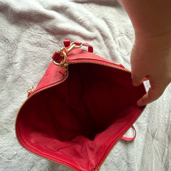 Coach - Picture 4 of 5